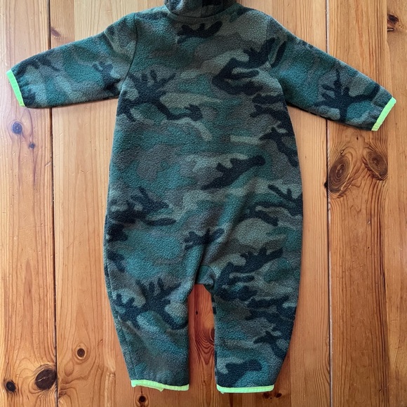 Baby Gap fleece bunting suit - Picture 2 of 2